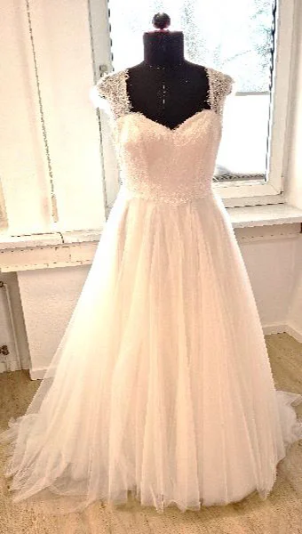 Brautkleid ohne Reifrock – natürliche A-Linie